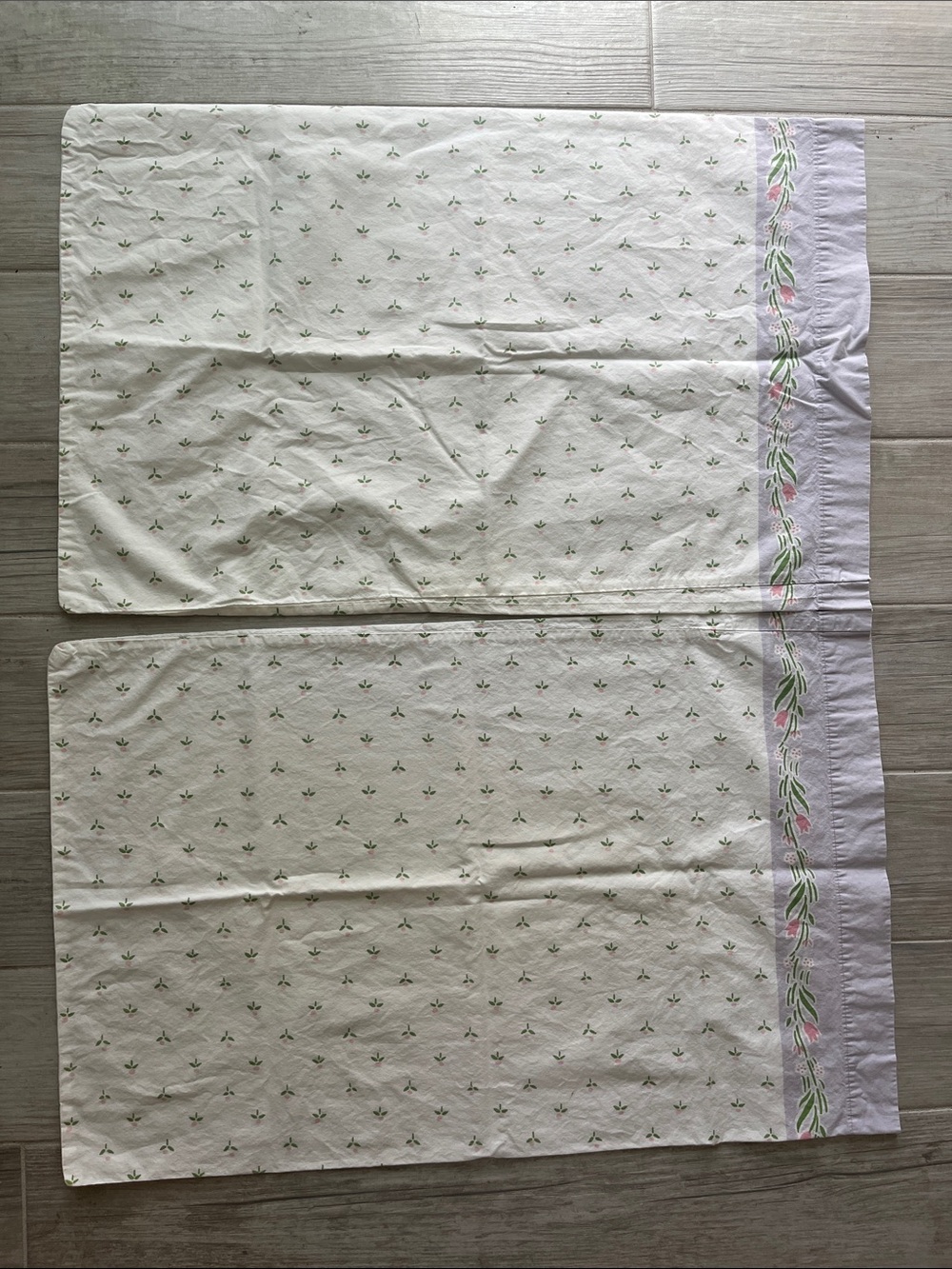 2 Vintage Laura Ashley pillowcases Castleberry cotton pink floral purple trim